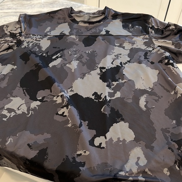 Adidas aeroready mens tee - Picture 4 of 5